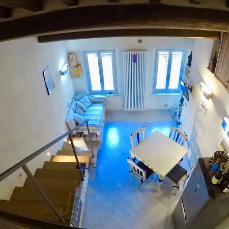 Apartment Bright Loft In Siena